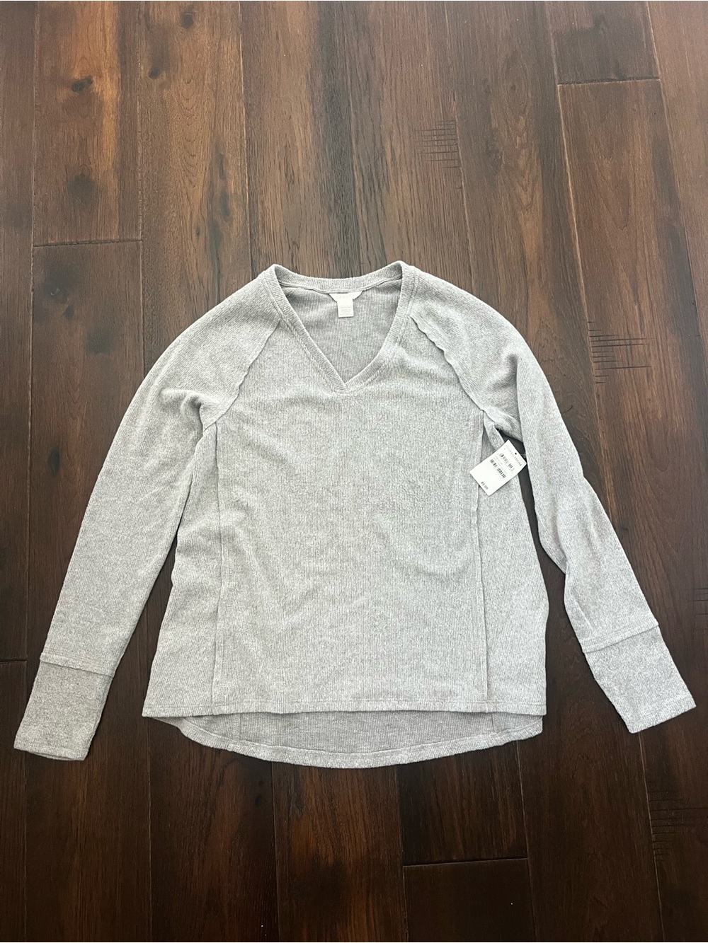 Cozy vneck ribbed top